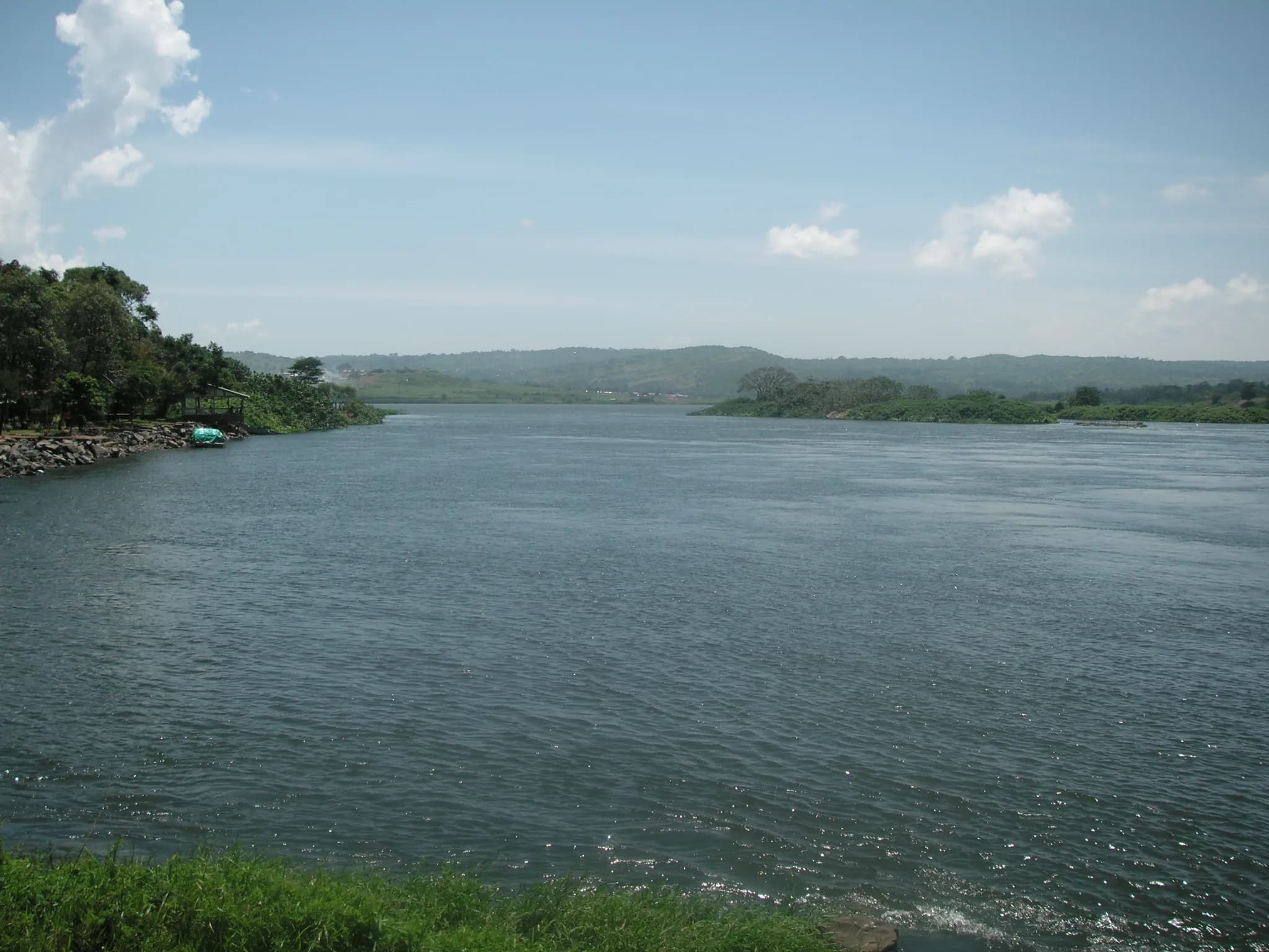 The Victoria Nile leaving Lake Victoria at Jinja