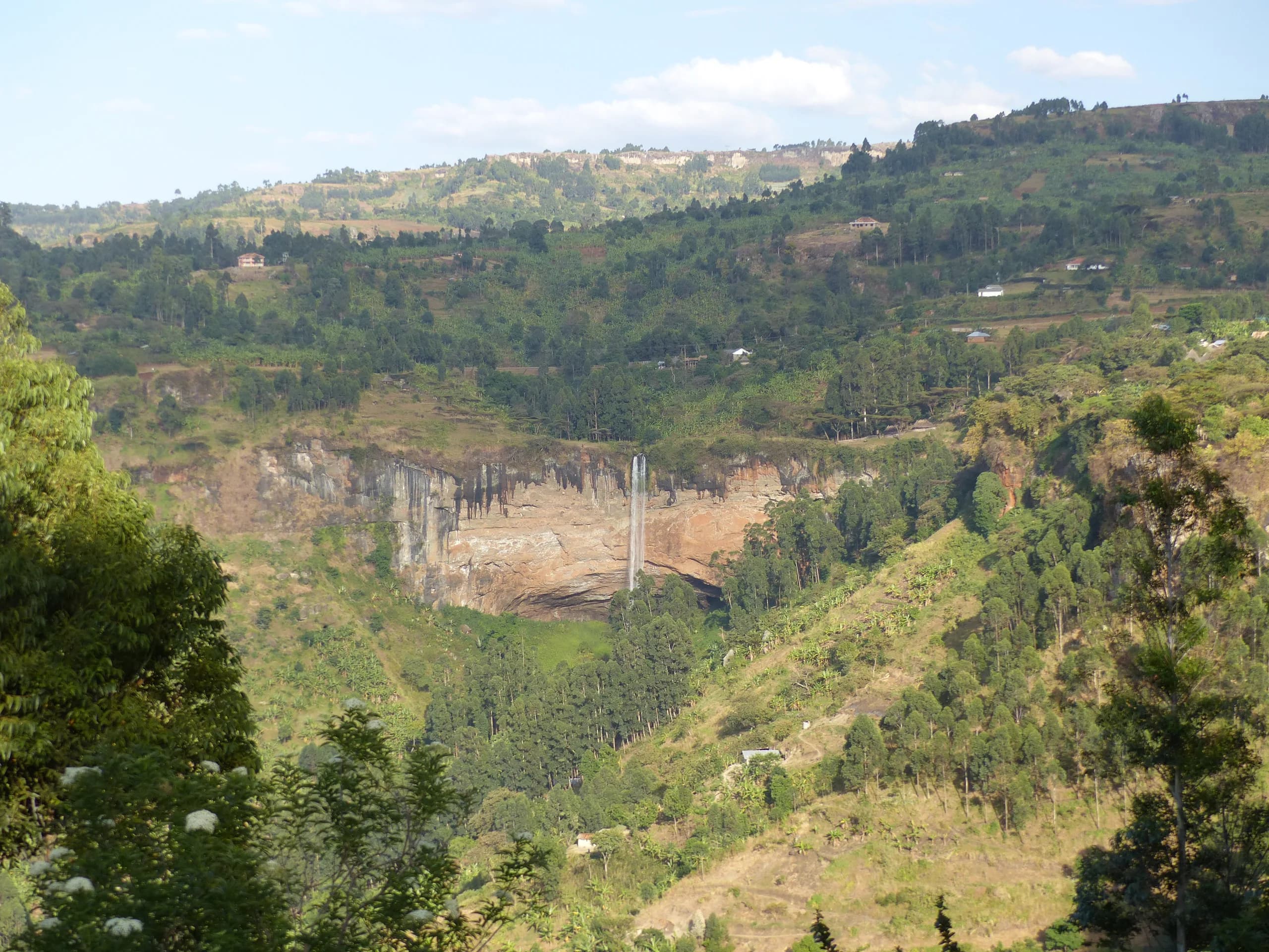 The main drop at Sipi Falls
